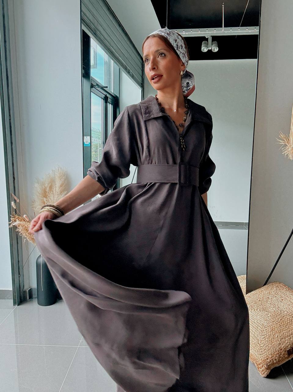 Robe Longue Élégance Bohème Marron – Coupe Évasée