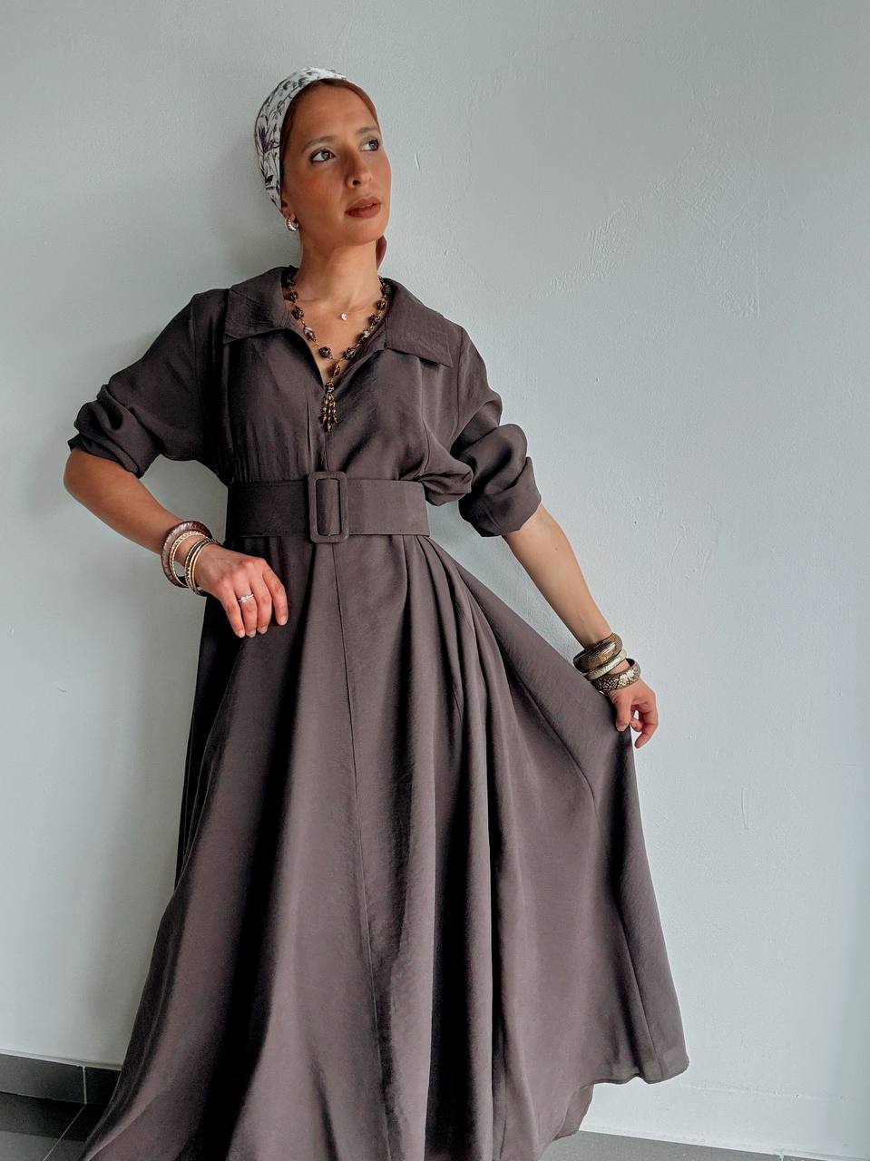 Robe Longue Élégance Bohème Marron – Coupe Évasée