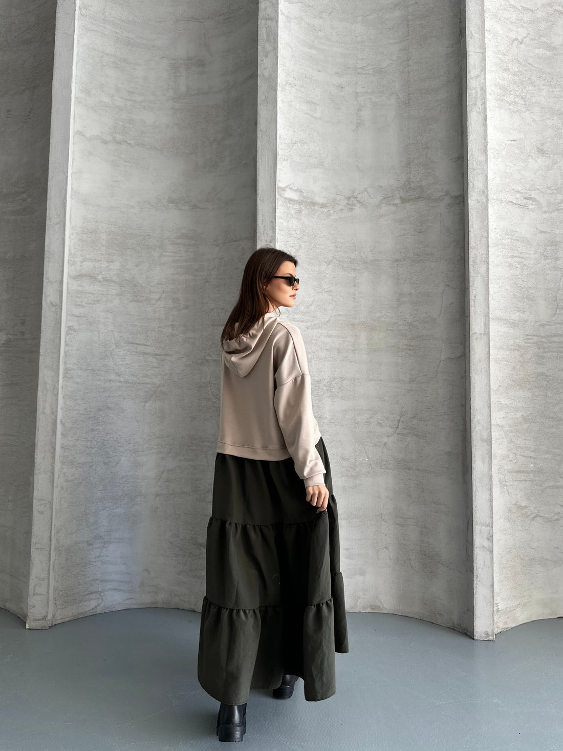 Robe Longue Bicolore a capuche – Style Décontracté & Élégant - Fenomen Paris