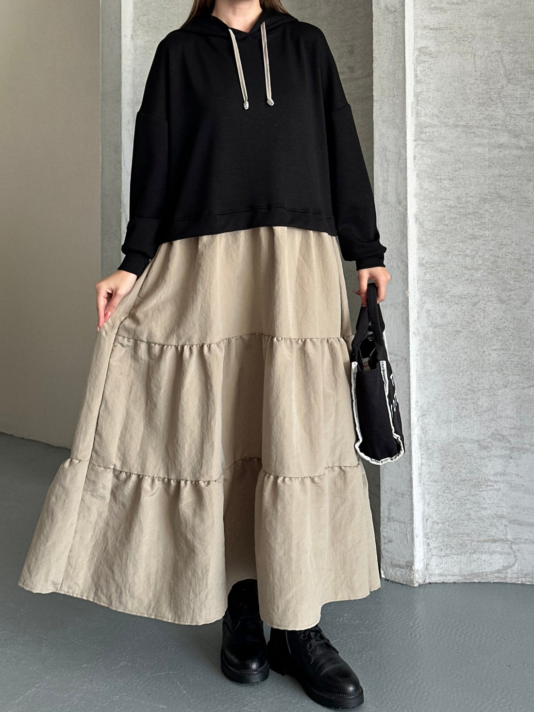 Robe Longue Bicolore a capuche – Style Décontracté & Élégant - Fenomen Paris