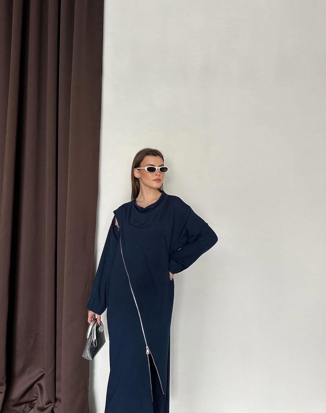 Robe Longue Oversize à Zip Asymétrique