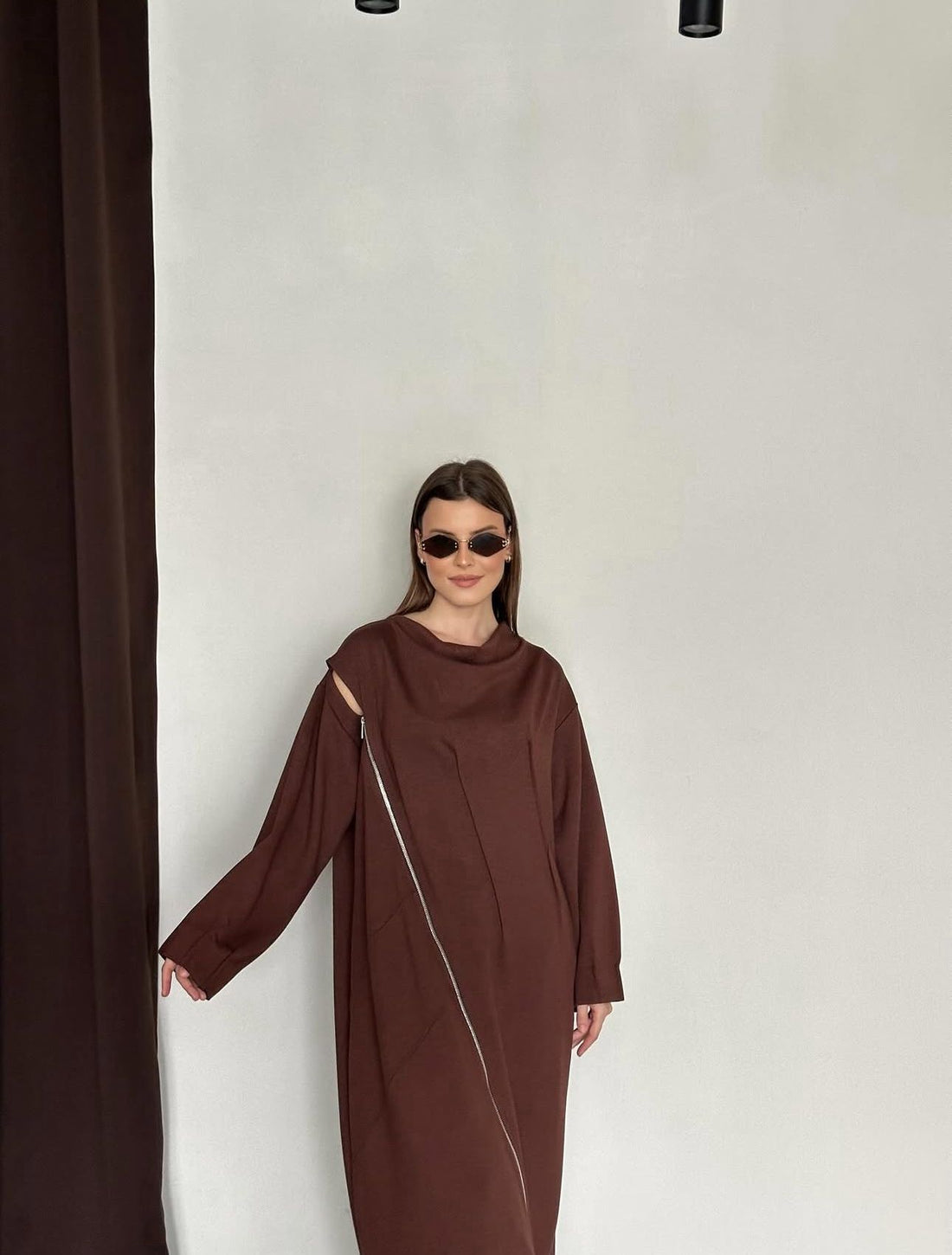 Robe Longue Oversize à Zip Asymétrique