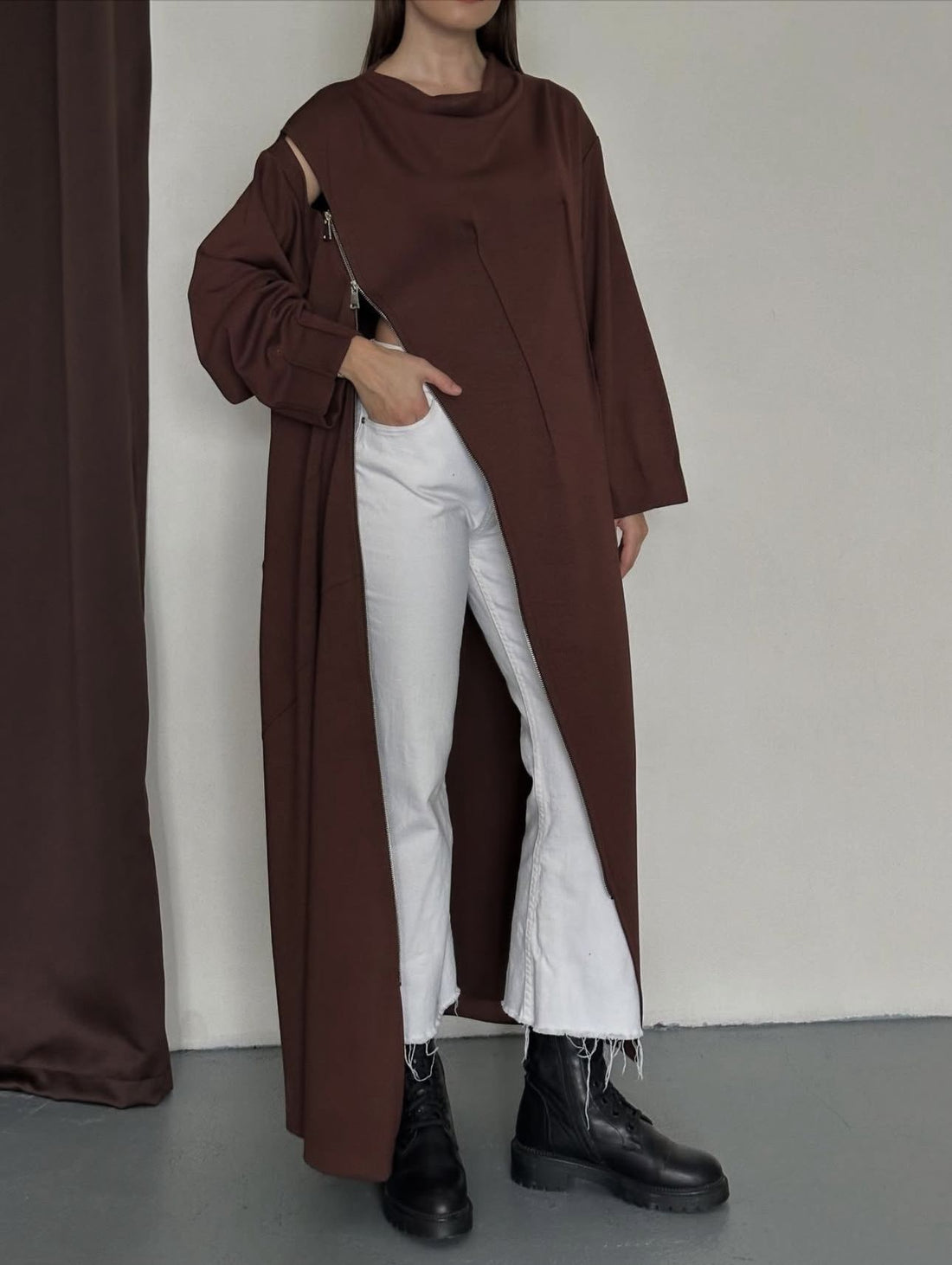 Robe Longue Oversize à Zip Asymétrique
