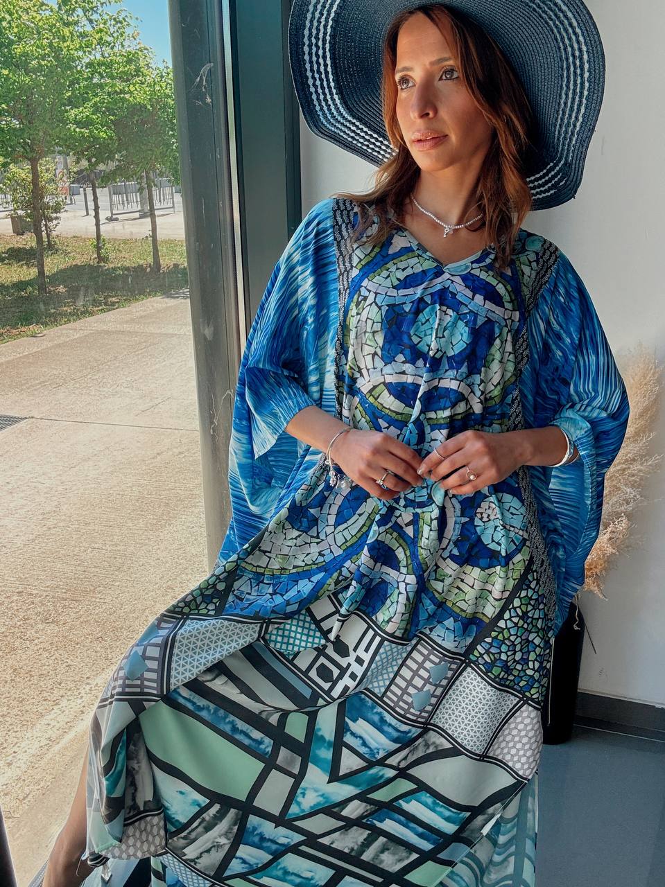 Robe longue ample imprimée – Style artistique et estival - Fenomen Paris