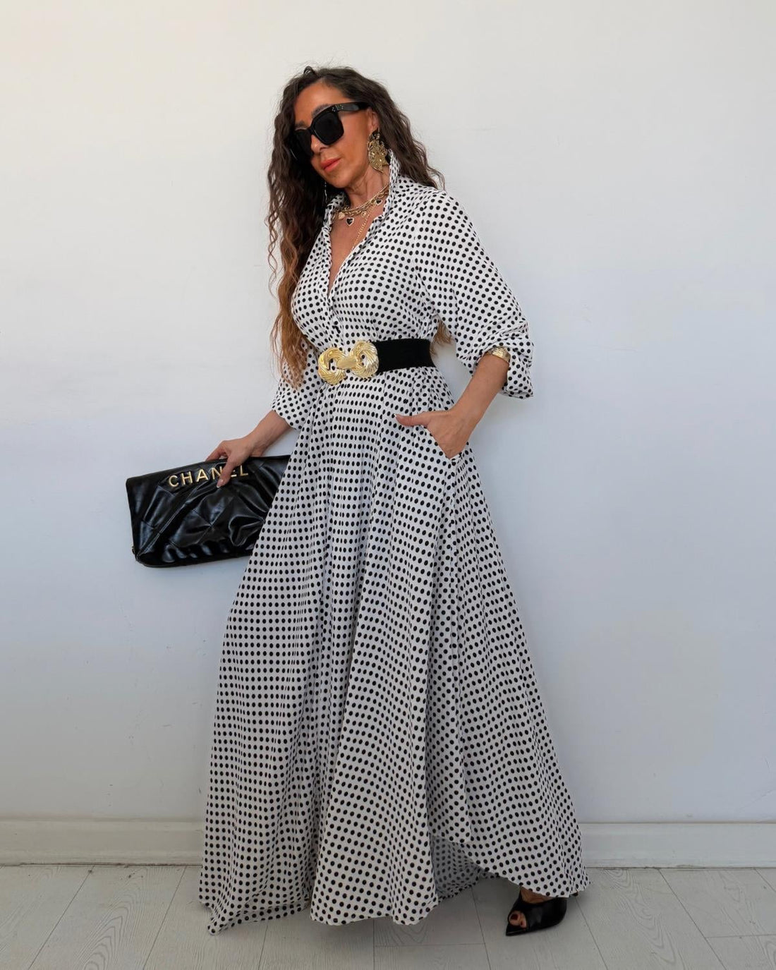 Robe Chemise Maxi Pois Chic – Élégance Intemporelle