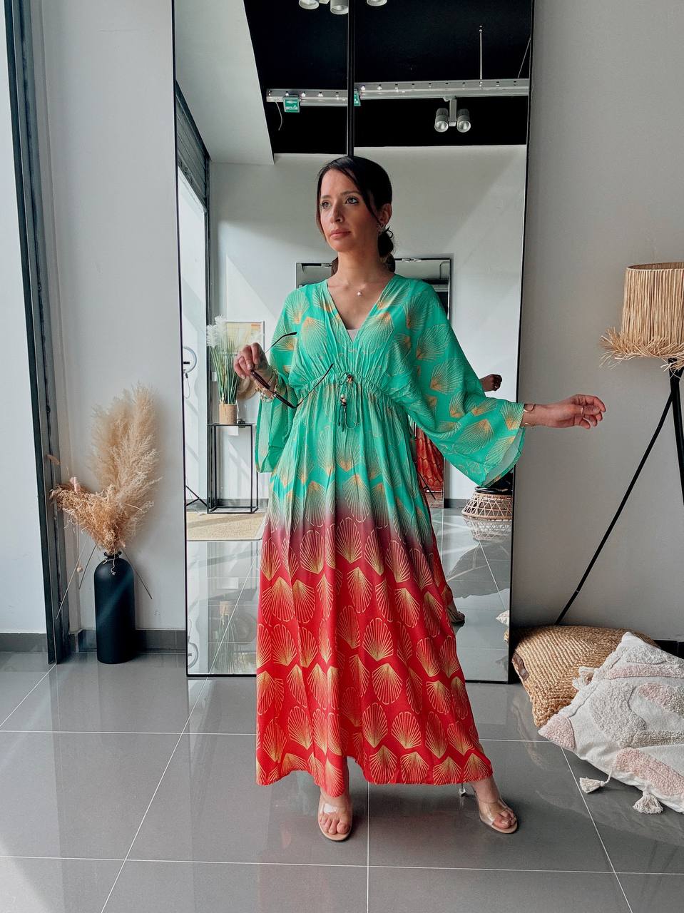 Robe Longue Fluide Dégradé Vert & Corail Imprimé Coquillage – Coupe Bohème - Fenomen Paris