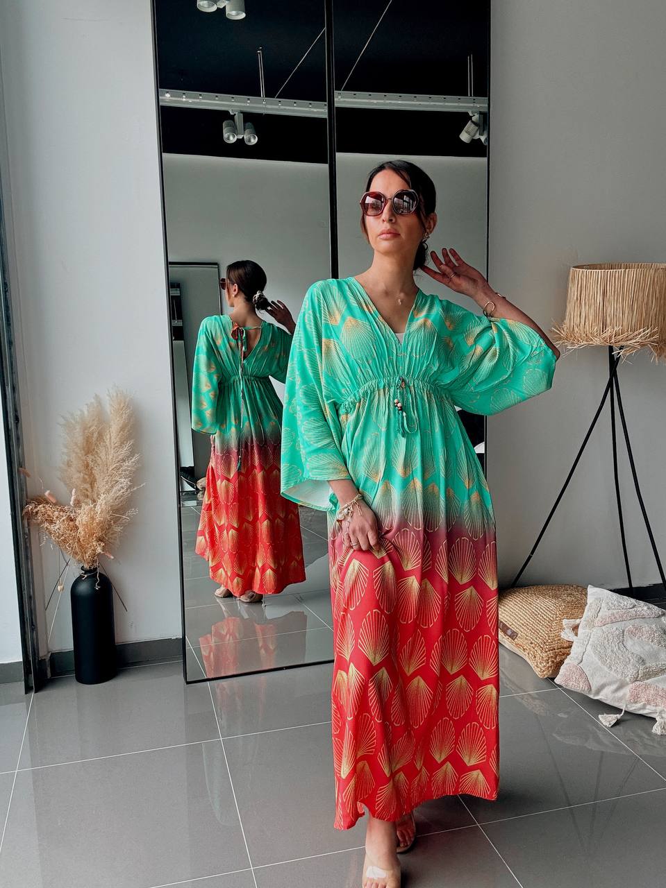 Robe Longue Fluide Dégradé Vert & Corail Imprimé Coquillage – Coupe Bohème - Fenomen Paris