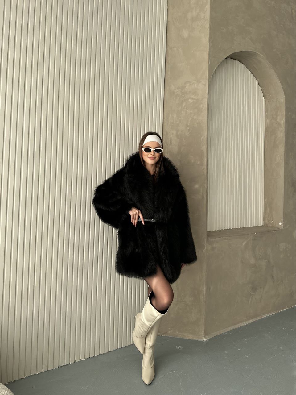 Manteau Fausse Fourrure  –  Intense & Volume Oversize Noir