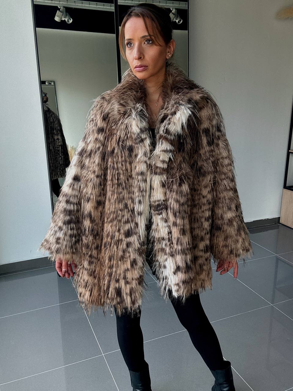 Manteau Fausse Fourrure  –  Intense & Volume Oversize leopard marron