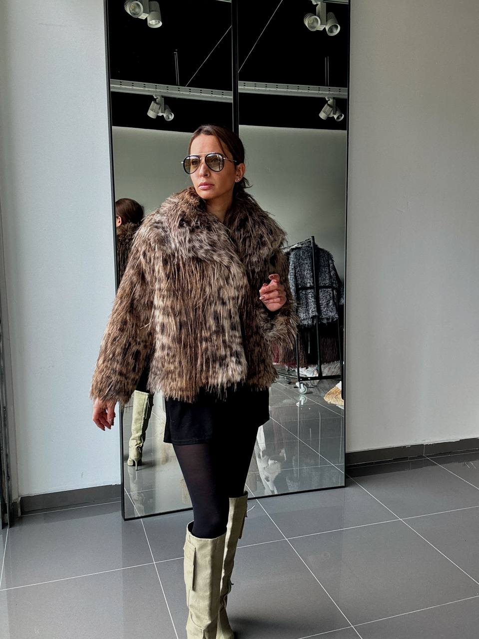 Manteau court Fausse Fourrure  –  Intense & Volume Oversize Leopard marron