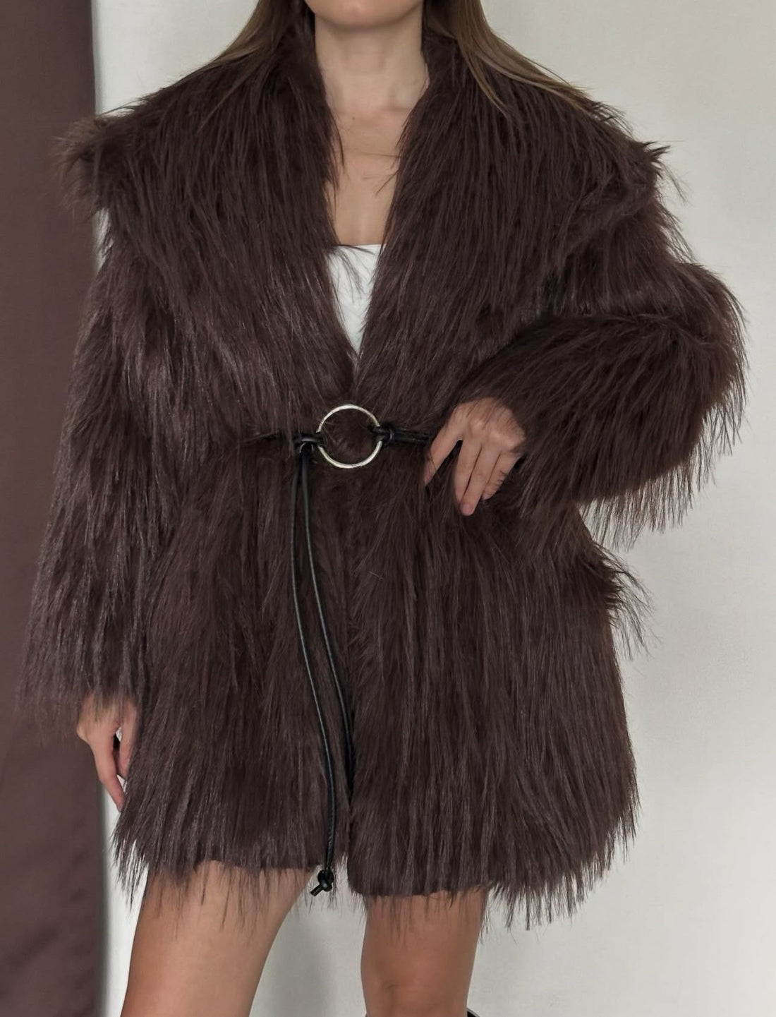 Manteau Fausse Fourrure  –  Intense & Volume Oversize Marron