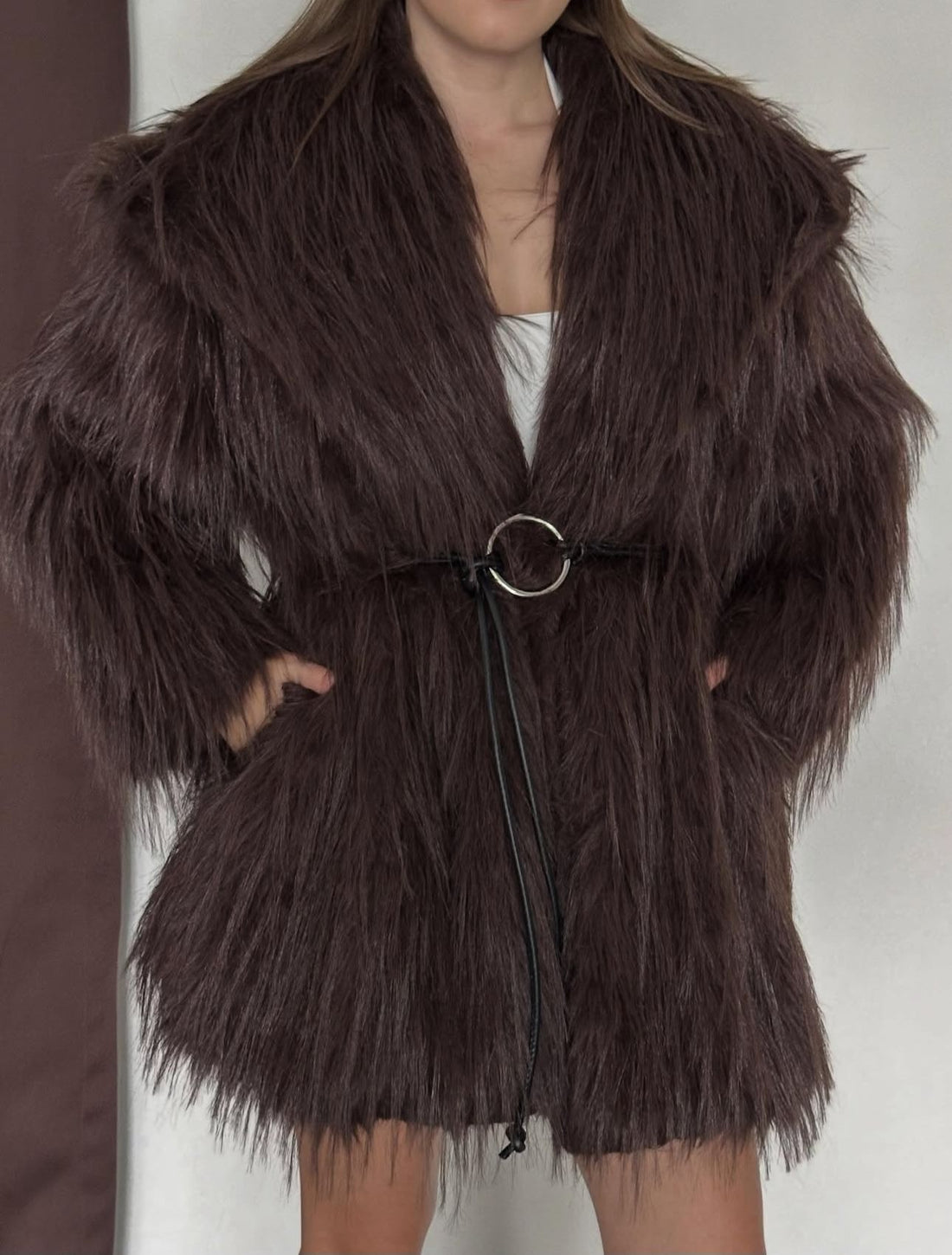 Manteau Fausse Fourrure  –  Intense & Volume Oversize Marron