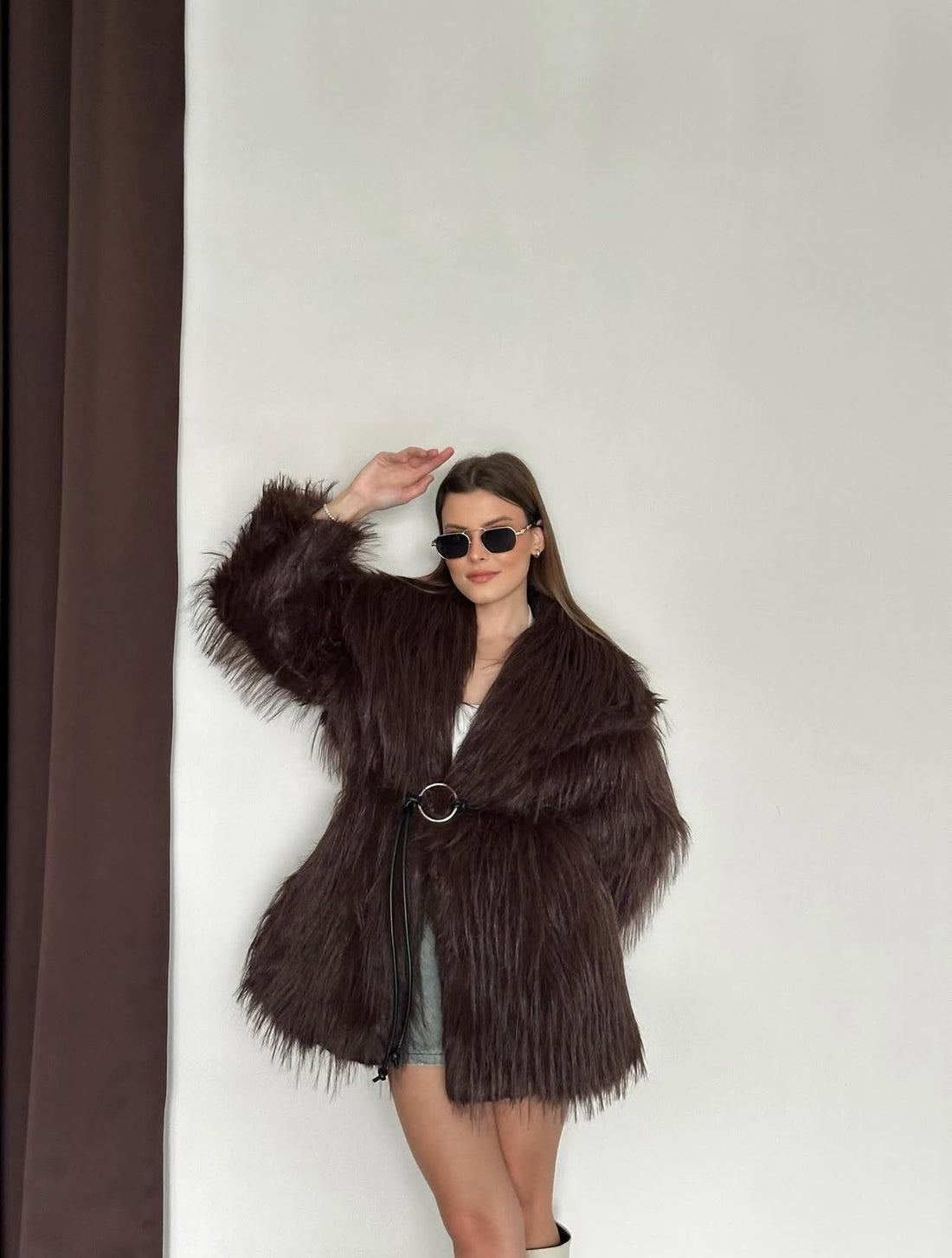 Manteau Fausse Fourrure  –  Intense & Volume Oversize Marron