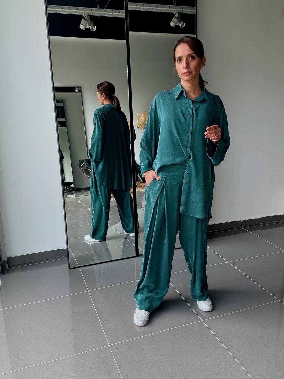 Ensemble en Tencel avec chemise long et pantalon fluide - ATK002-662 - Fenomen Paris