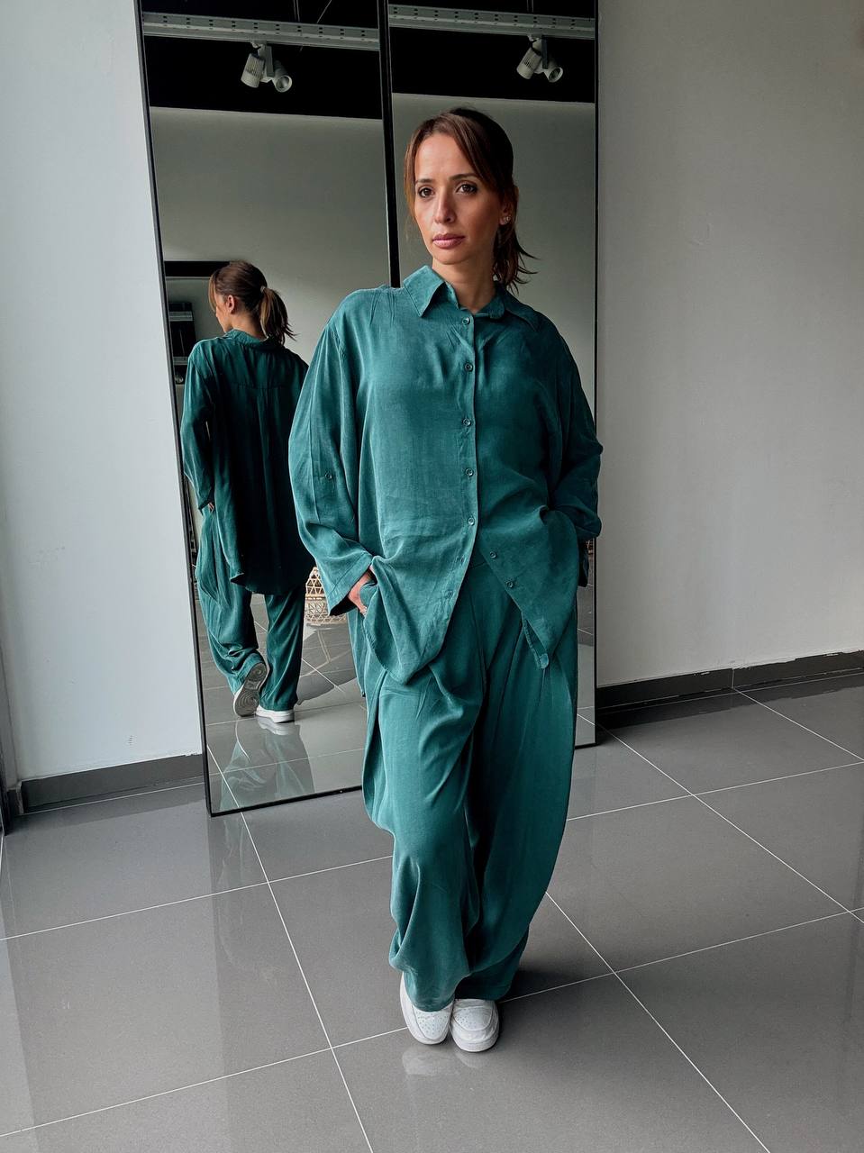 Ensemble en Tencel avec chemise long et pantalon fluide - ATK002-662 - Fenomen Paris