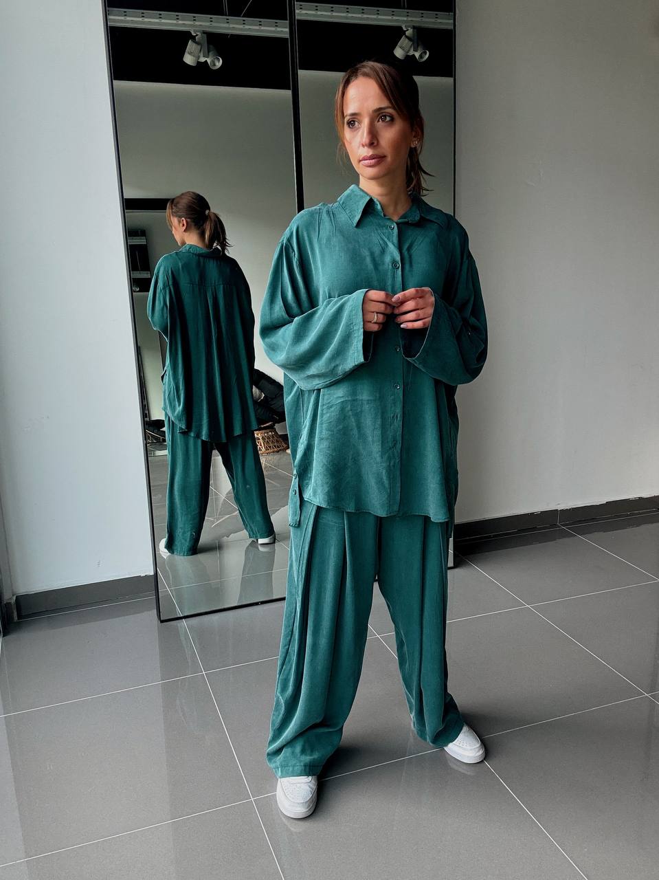 Ensemble en Tencel avec chemise long et pantalon fluide - ATK002-662 - Fenomen Paris