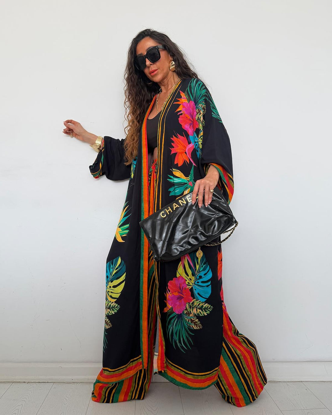 Ensemble 2 pièces kimono long & pantalon ample – Imprimé tropical multicolore noir - Fenomen Paris
