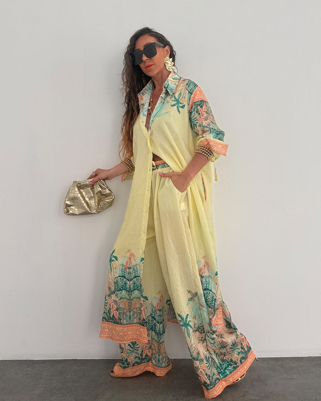 Ensemble Chemise Longue & Pantalon Fluide Imprimé Tropical Jaune