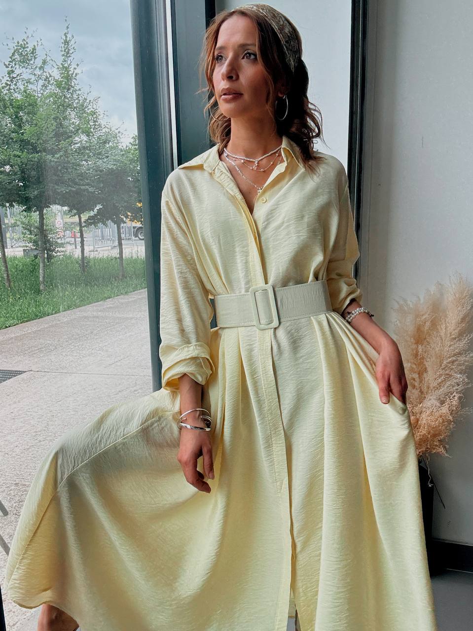 Robe Chemise Longue Vanille – Élégance Naturelle & Fluidité Absolue