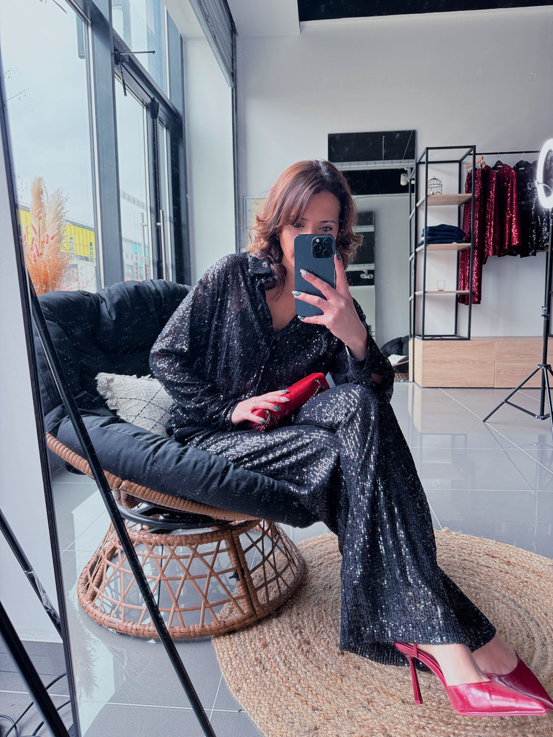 Ensemble 3 Pièces à Sequins Noirs – Chemise, Top & Pantalon, Élégance Festive - Fenomen Paris