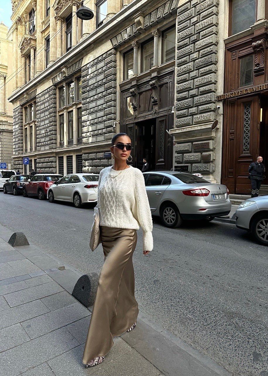 Jupe Longue Effet Satiné Taupe - Fenomen Paris