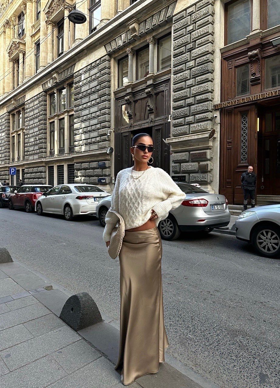 Jupe Longue Effet Satiné Taupe - Fenomen Paris