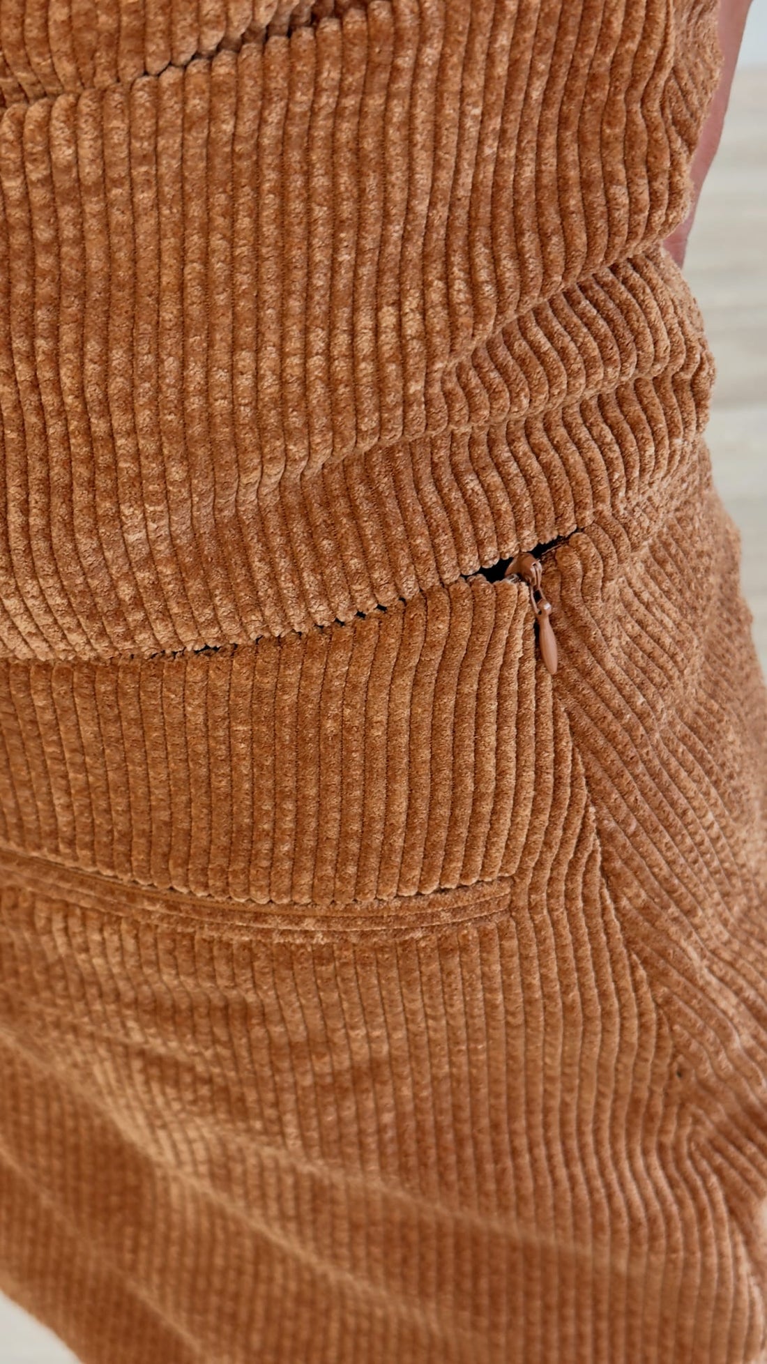 Ensemble Effet Velours Bustier et Mini Jupe Assortie - Fenomen Paris