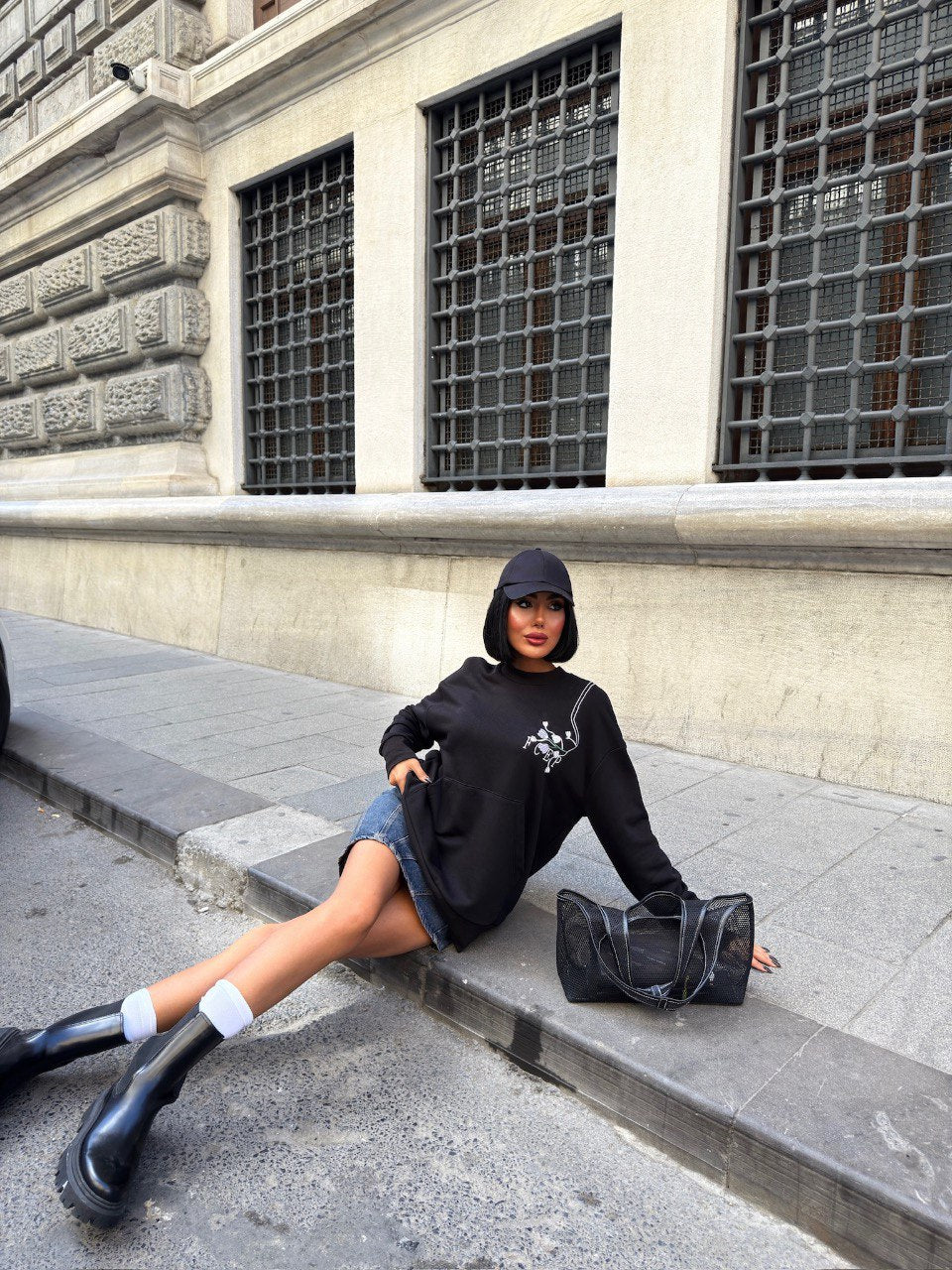 Sweat Oversize à Motif Brodé Avec Poche Kangourou - Fenomen Paris