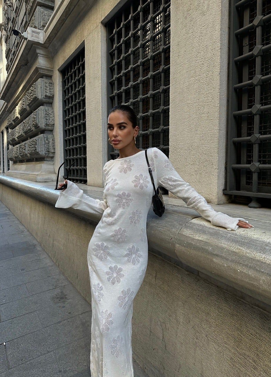 Robe Longue En Maille A Dos Décolleté - Fenomen Paris