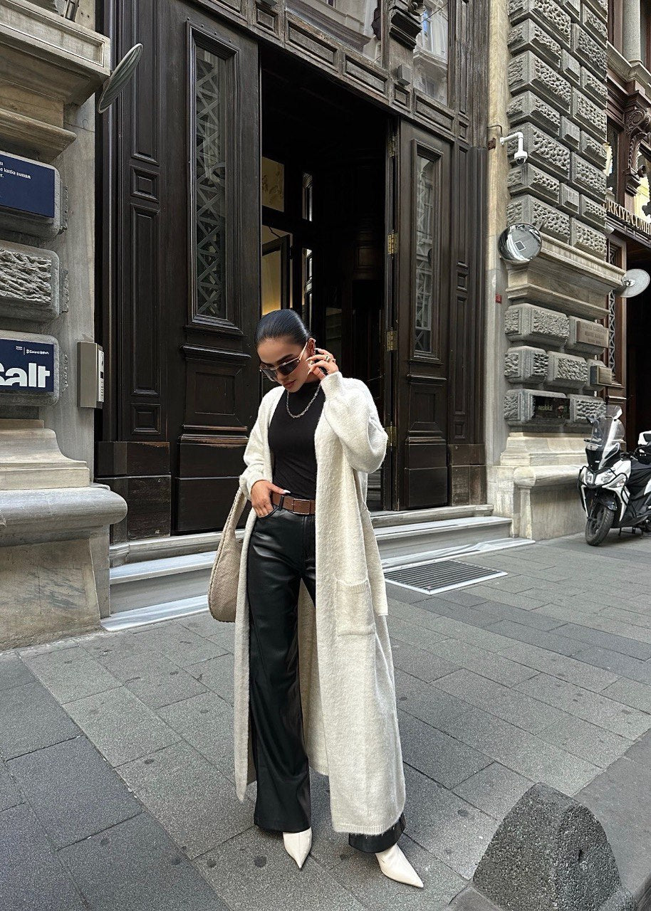 Long Gilet En Maille Avec Poches Et Ceinture - Fenomen Paris