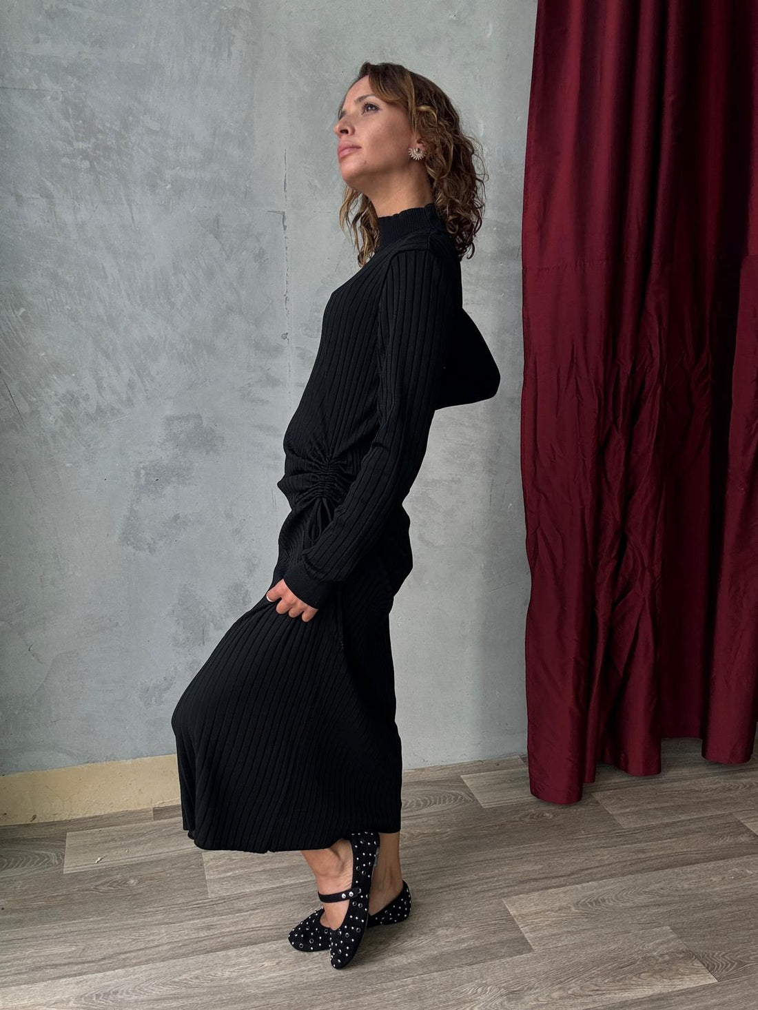 Robe en maille longue avec manches longues et col montant - Fenomen Paris