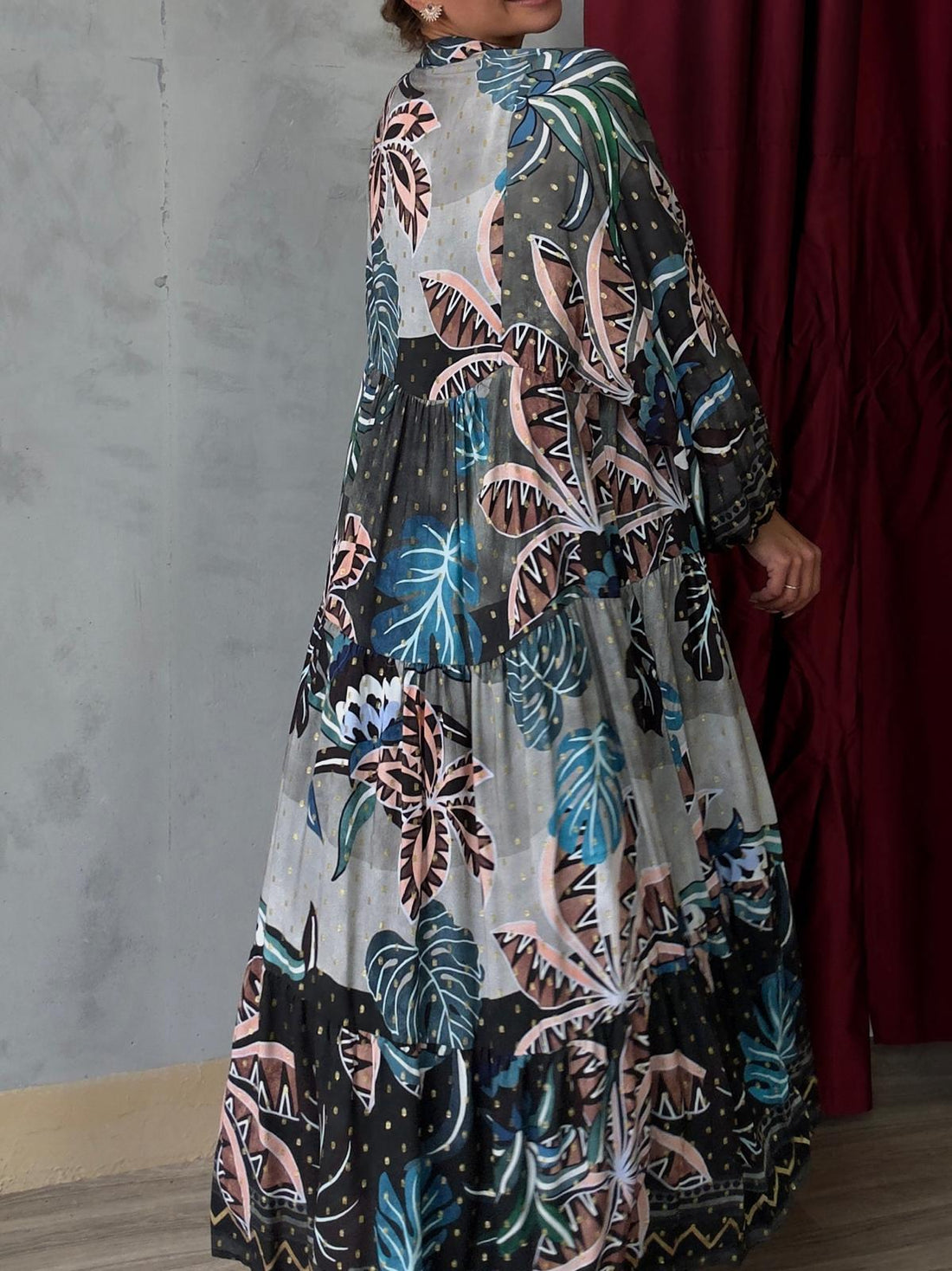 Robe Longue Fluide à Imprimés Tropicaux – Avec Viscose