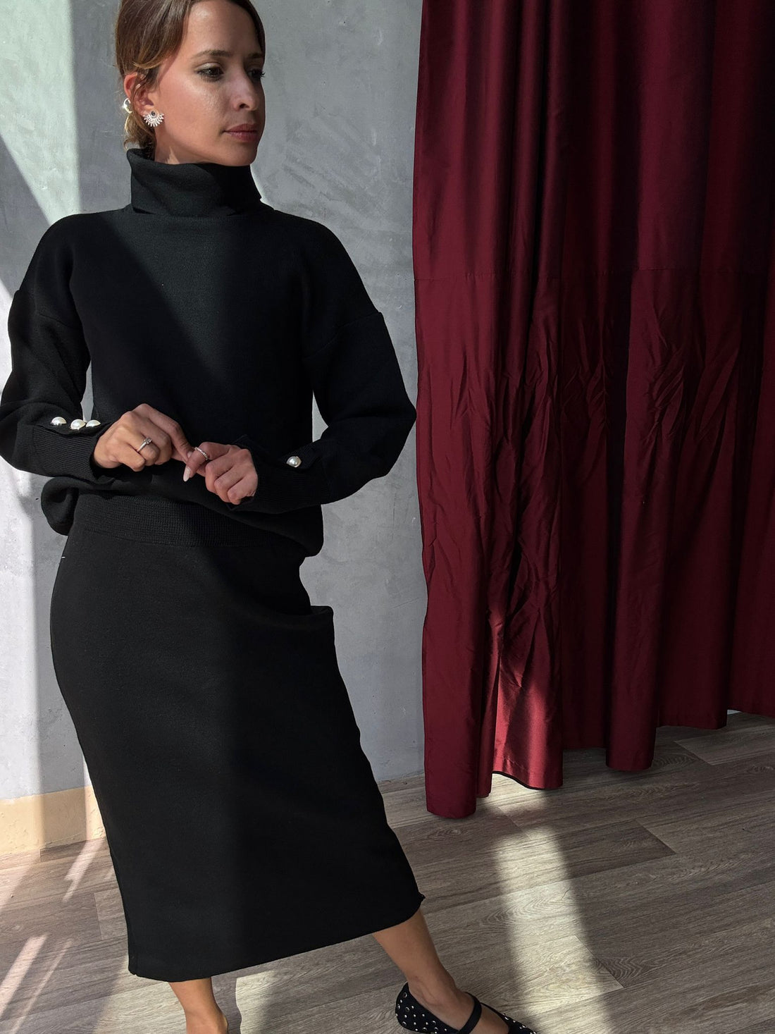 Ensemble en maille pull col roulé et jupe longue assortie