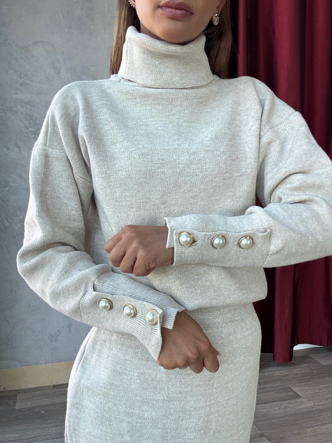 Ensemble en maille pull col roulé et jupe longue assortie