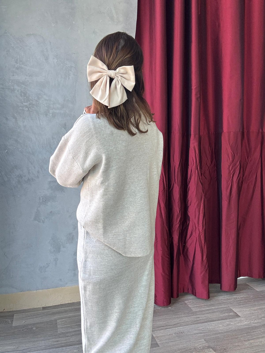 Ensemble en maille pull col roulé et jupe longue assortie