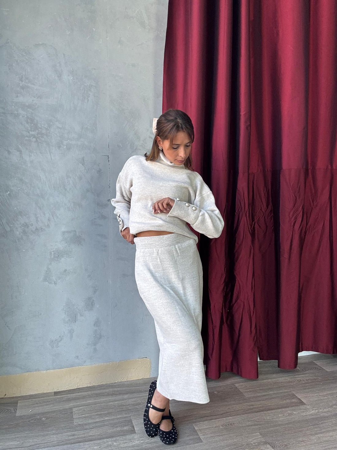 Ensemble en maille pull col roulé et jupe longue assortie