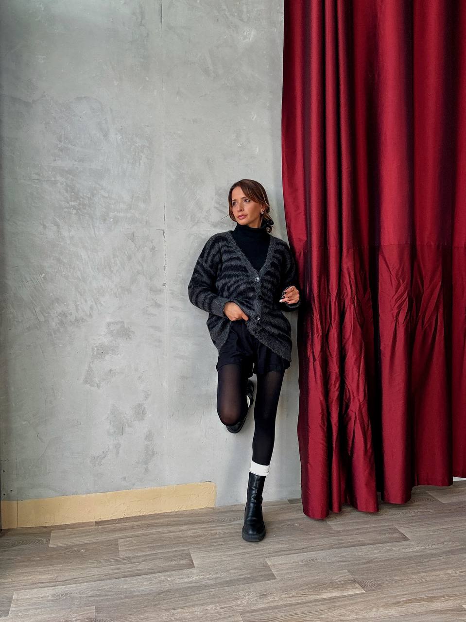 Gilet Boutonné Motif Zébré En Maille - Manches Longues - Col V - Fenomen Paris