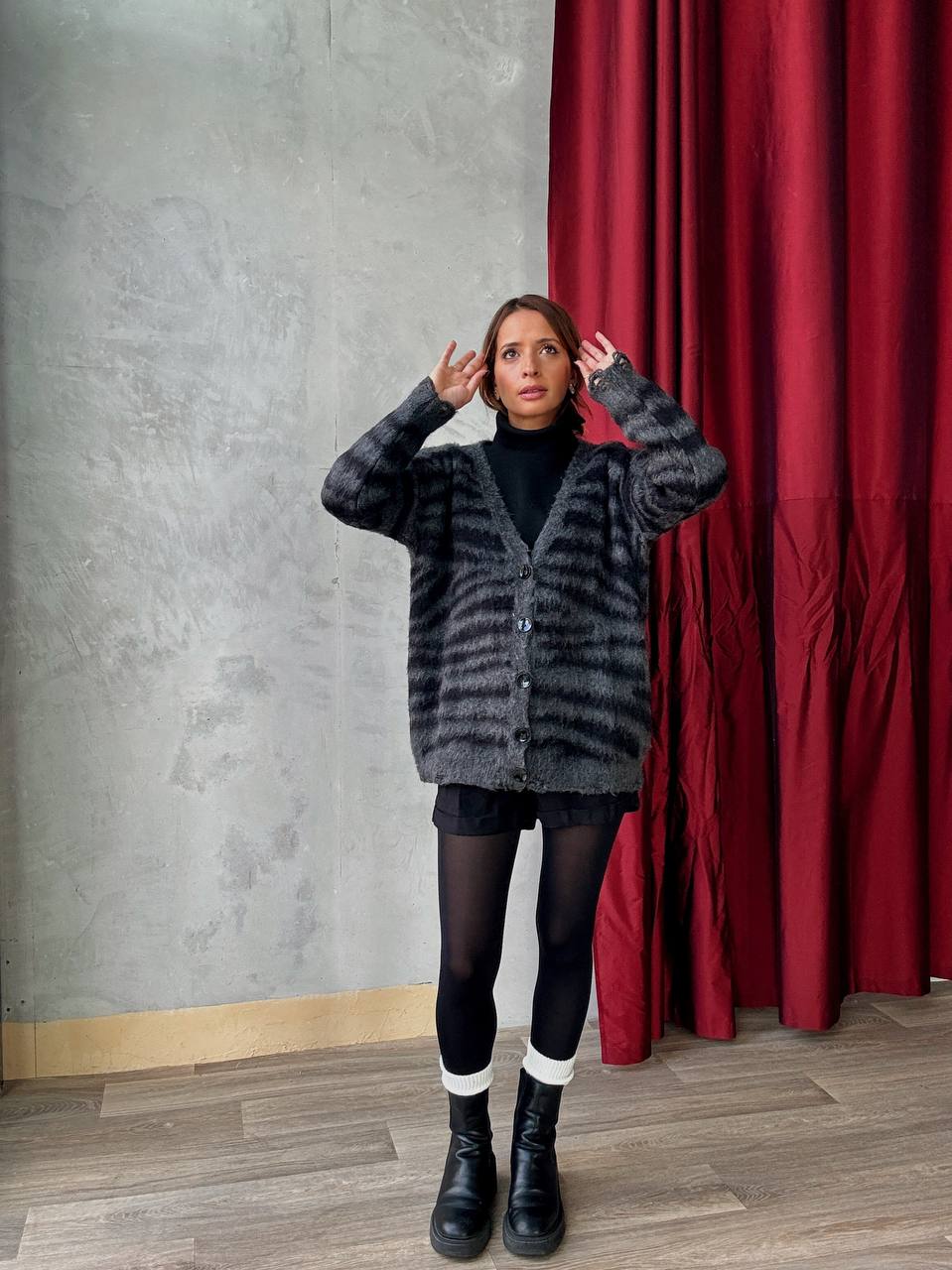 Gilet Boutonné Motif Zébré En Maille - Manches Longues - Col V - Fenomen Paris