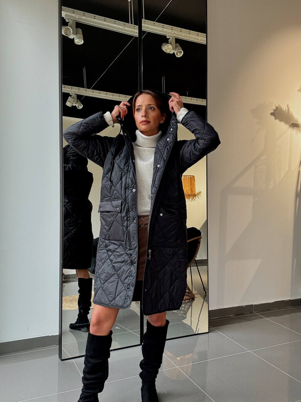 Long Manteaux Matelassé Avec Capuche Et Poches - Fenomen Paris