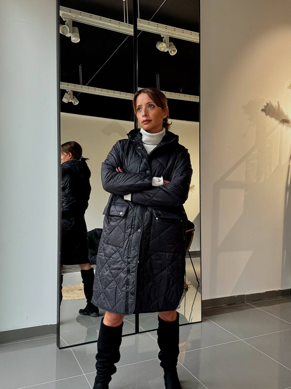 Long Manteaux Matelassé Avec Capuche Et Poches - Fenomen Paris