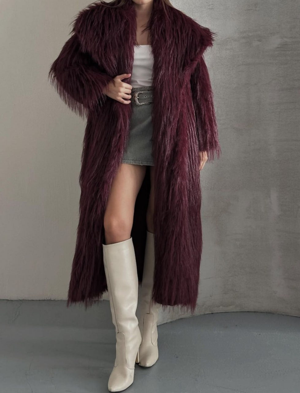 Manteau Long en Fausse Fourrure –Oversize - Bordeaux