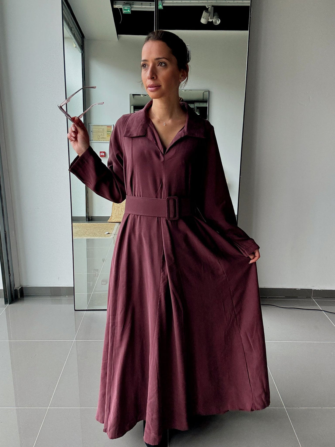 Robe Longue Prune ou Noire Avec Ceinture