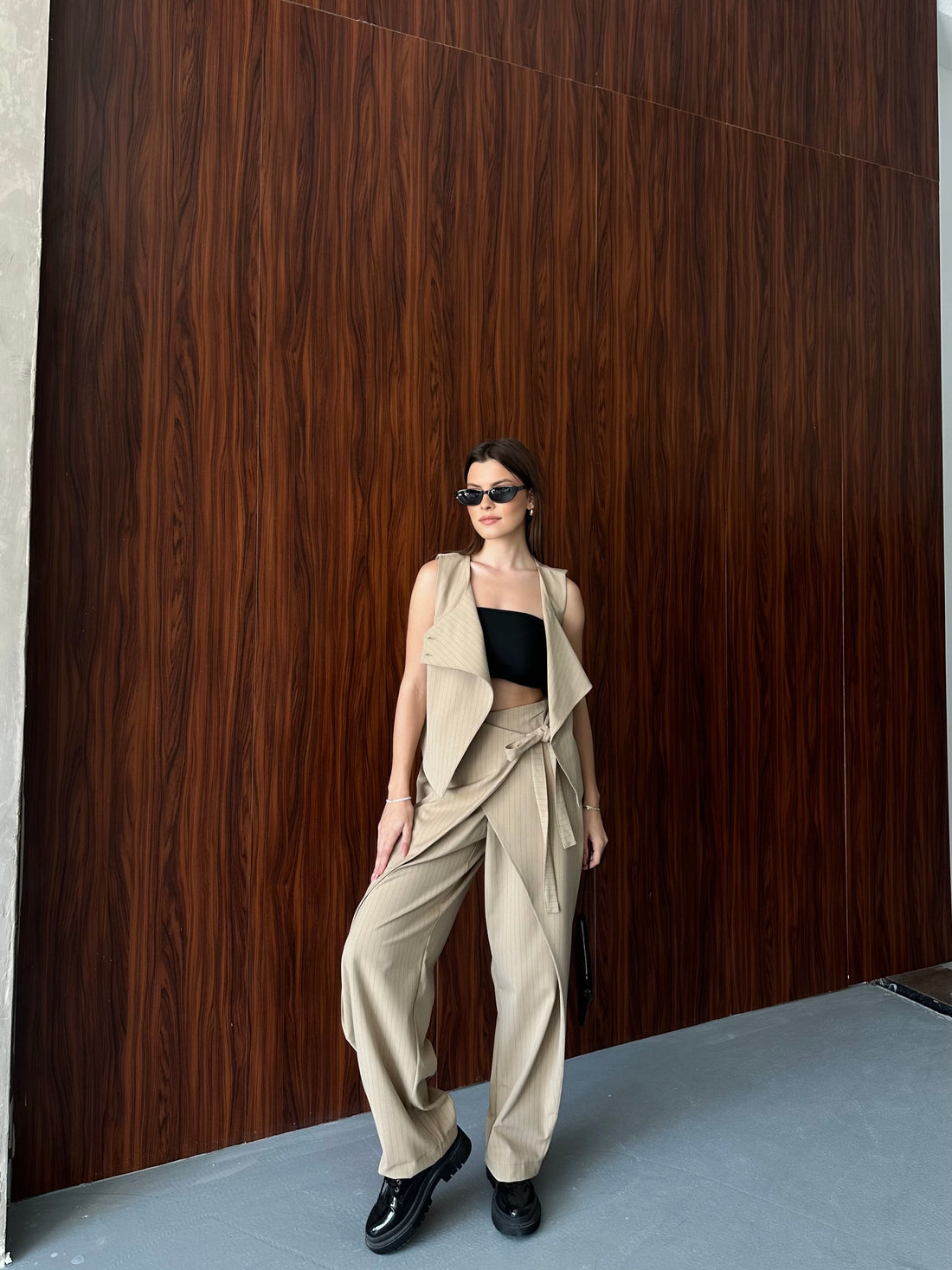 Ensemble Pantalon & Top Asymétrique – Coupe Tailleur Modernisée - Fenomen Paris