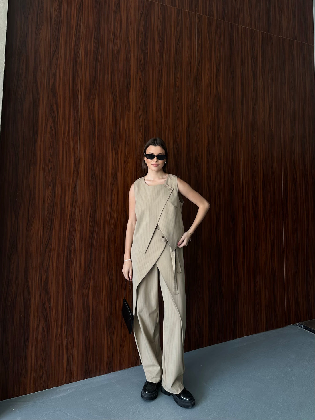 Ensemble Pantalon & Top Asymétrique – Coupe Tailleur Modernisée - Fenomen Paris