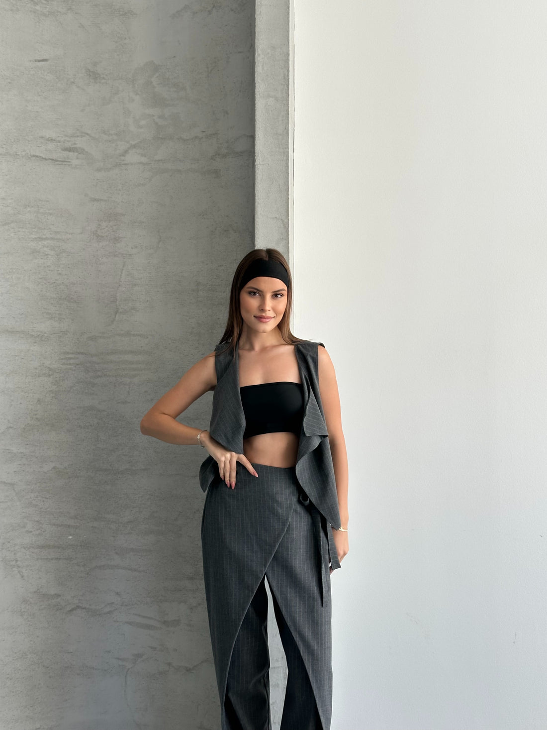 Ensemble Pantalon & Top Asymétrique – Coupe Tailleur Modernisée - Fenomen Paris