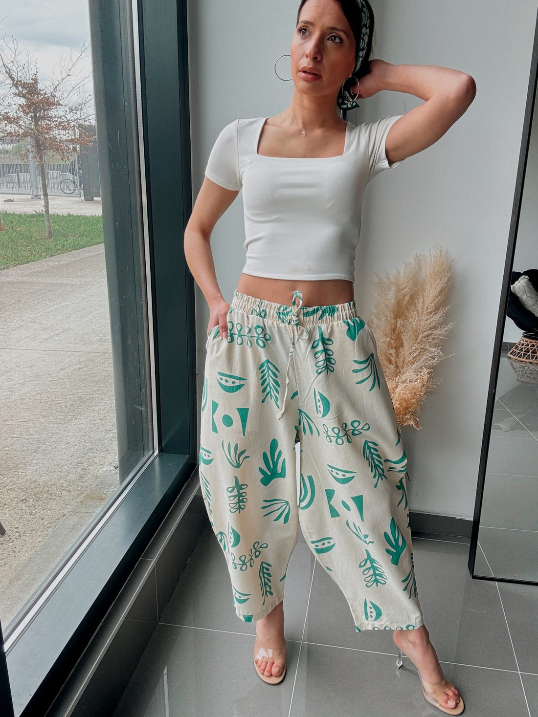 Pantalon fluide imprimé vert – Confort & style naturel - Fenomen Paris