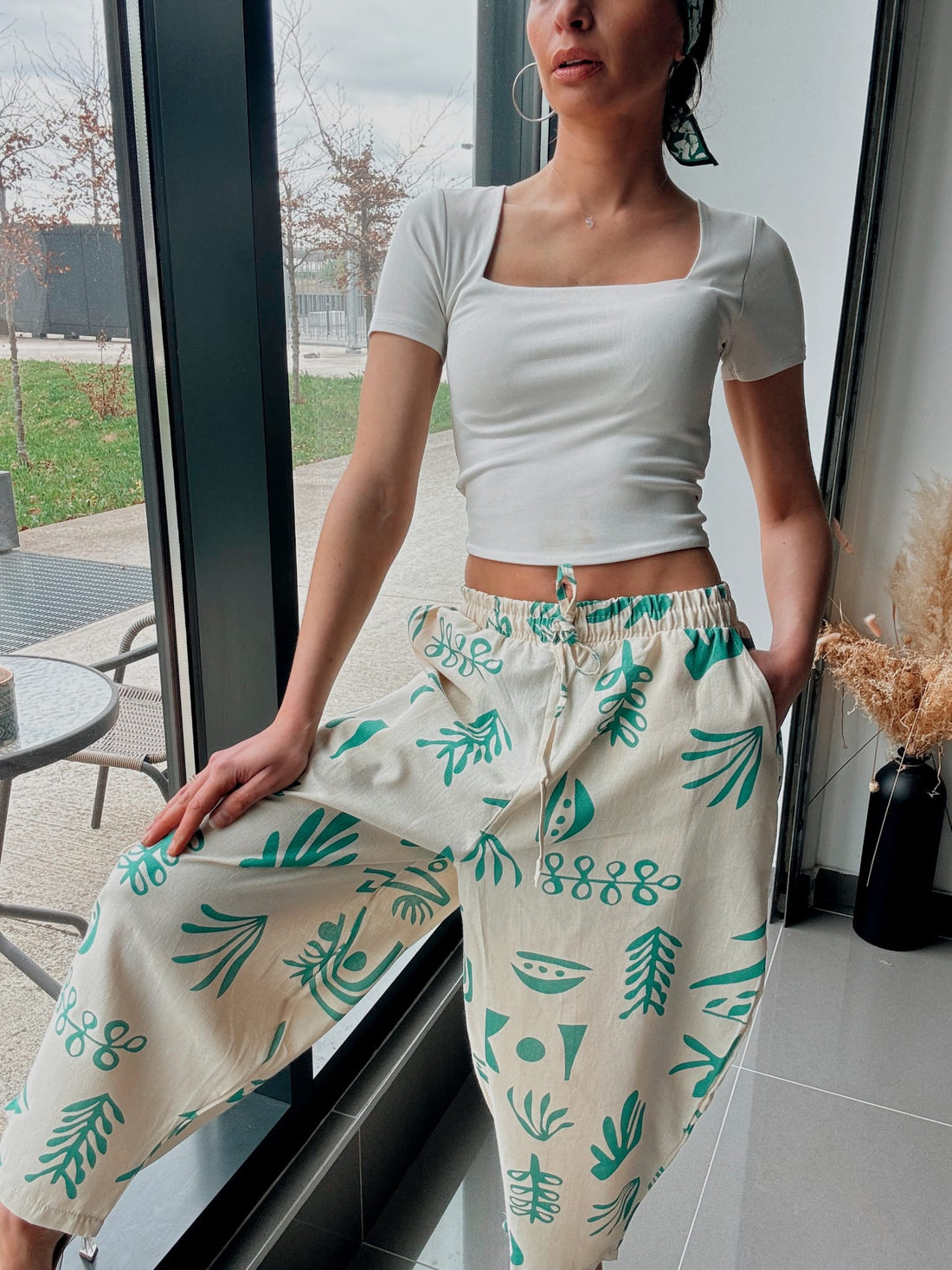 Pantalon fluide imprimé vert – Confort & style naturel - Fenomen Paris