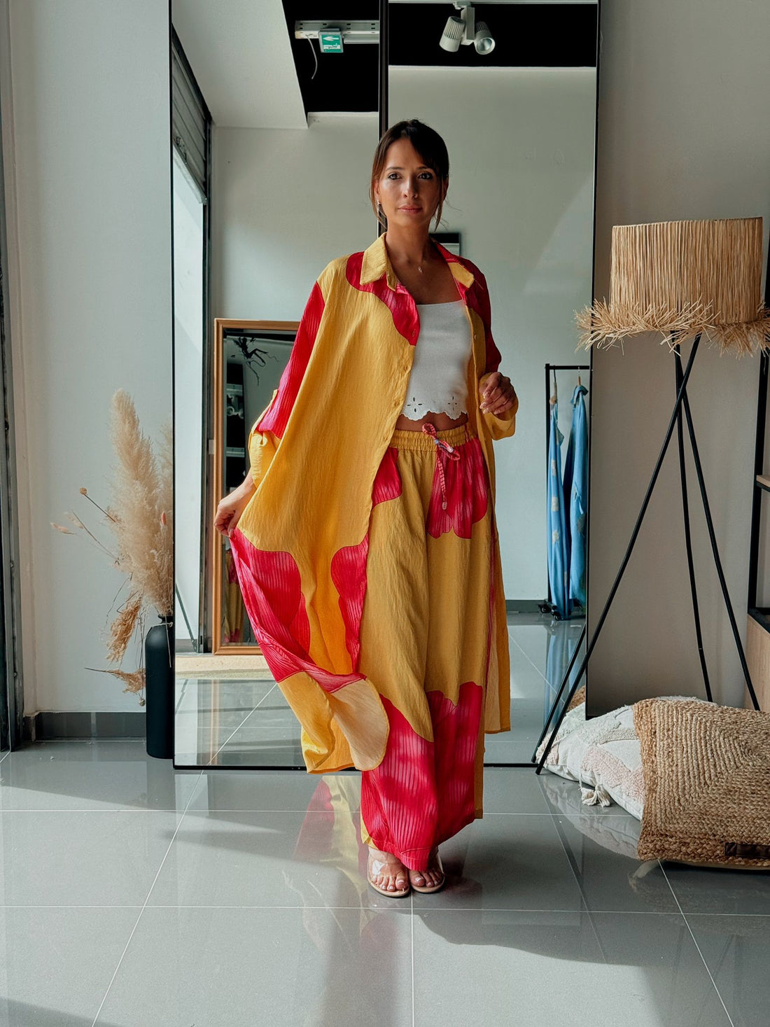 Ensemble Fluide En Viscose – Chemise Longue à Motif Floral jaune - Fenomen Paris