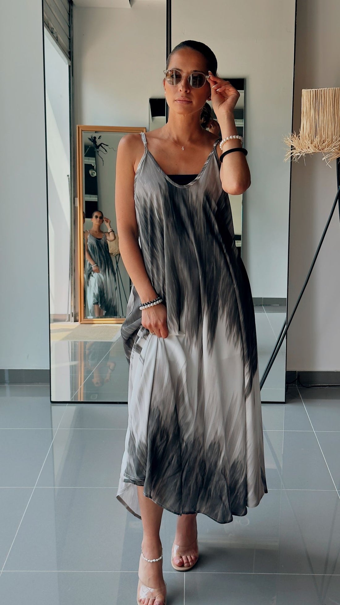 Robe Longue Bohème – Imprimé Tie & Dye-noir et blanc - Fenomen Paris
