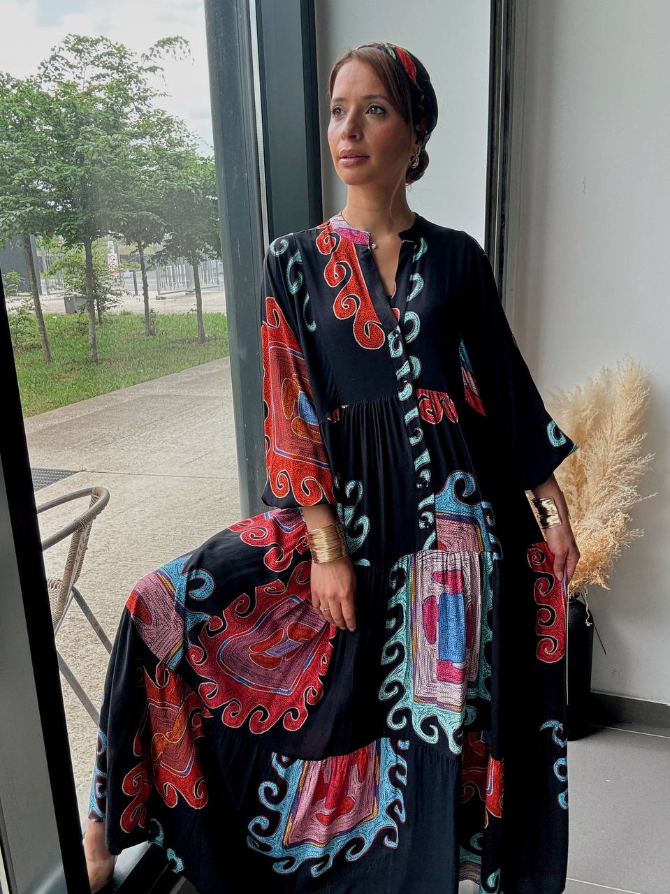 Robe longue bohème imprimée – Coupe fluide Noir - Fenomen Paris